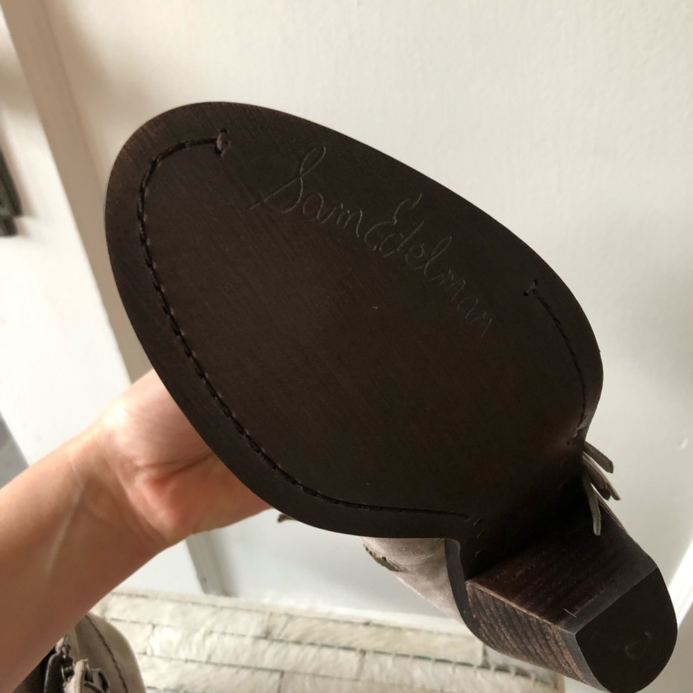 NWOT Sam Edelman fringe bootie - Picture 4 of 4